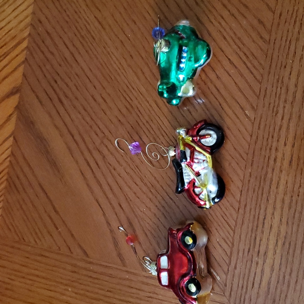 Set of 3 glass Christmas 🎄 ornaments